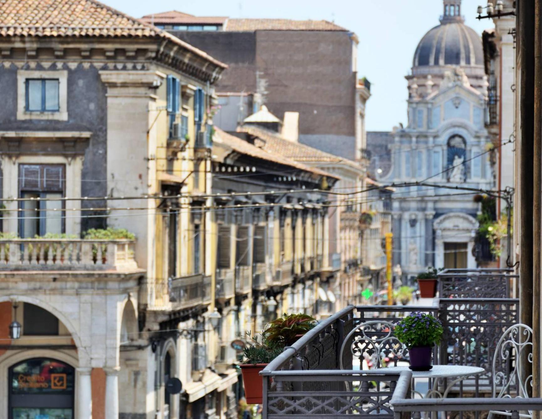 Bellini Inn Deluxe Catania-Fontanarossai nemzetközi repülőtér Kültér fotó