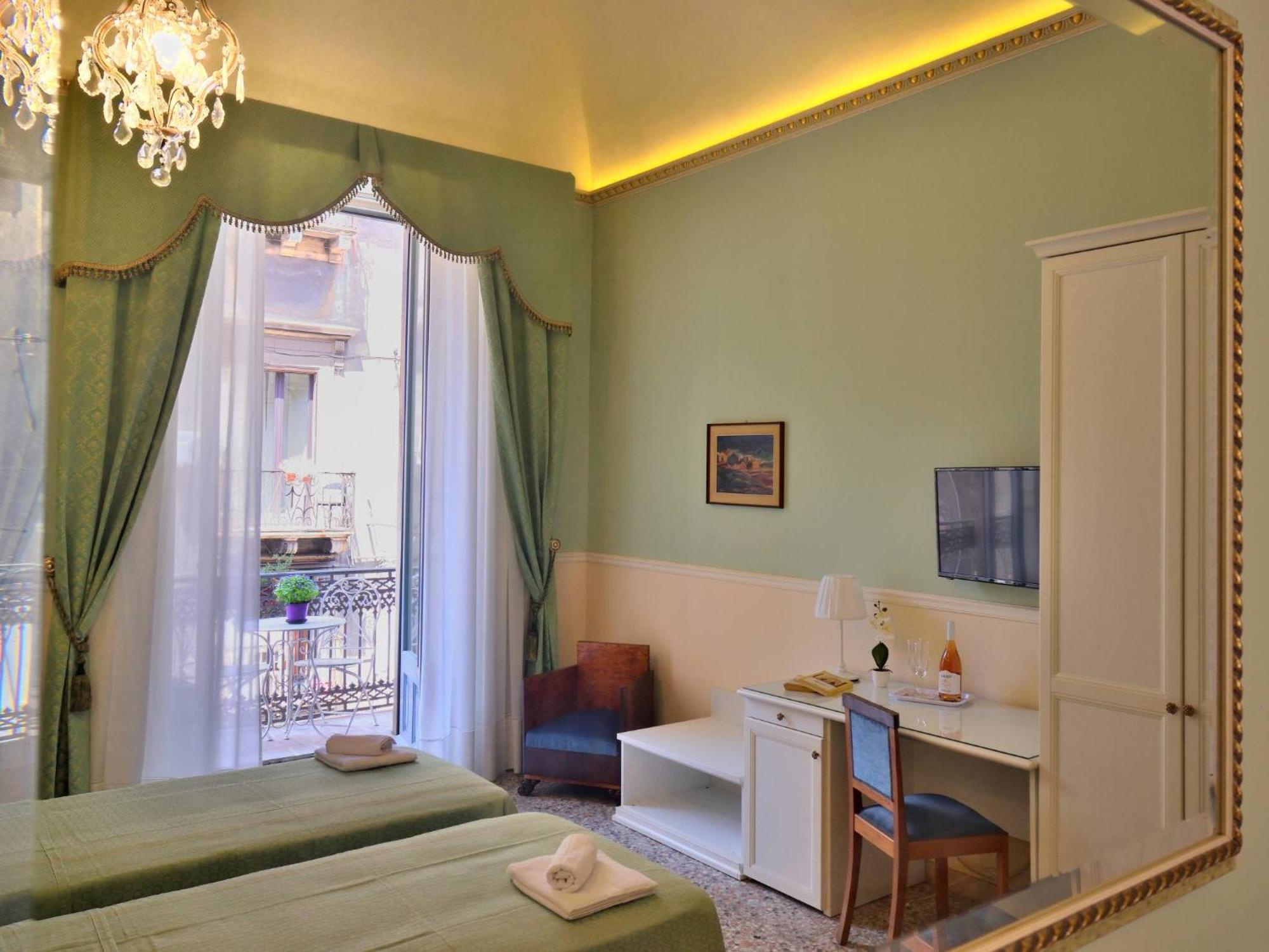 Bellini Inn Deluxe Catania-Fontanarossai nemzetközi repülőtér Kültér fotó